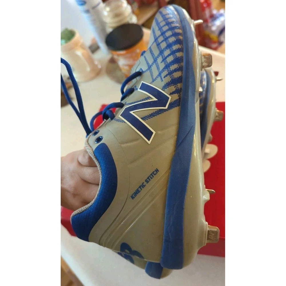 New Balance Baseball Cleats Men's Gray &‎ Blue Pre-Owned Size 12.5